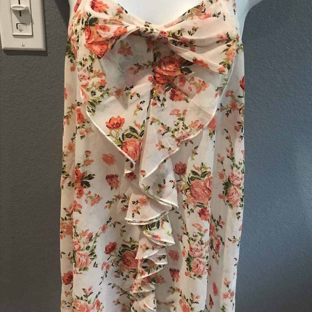 Floral Top - Picture 5 of 12